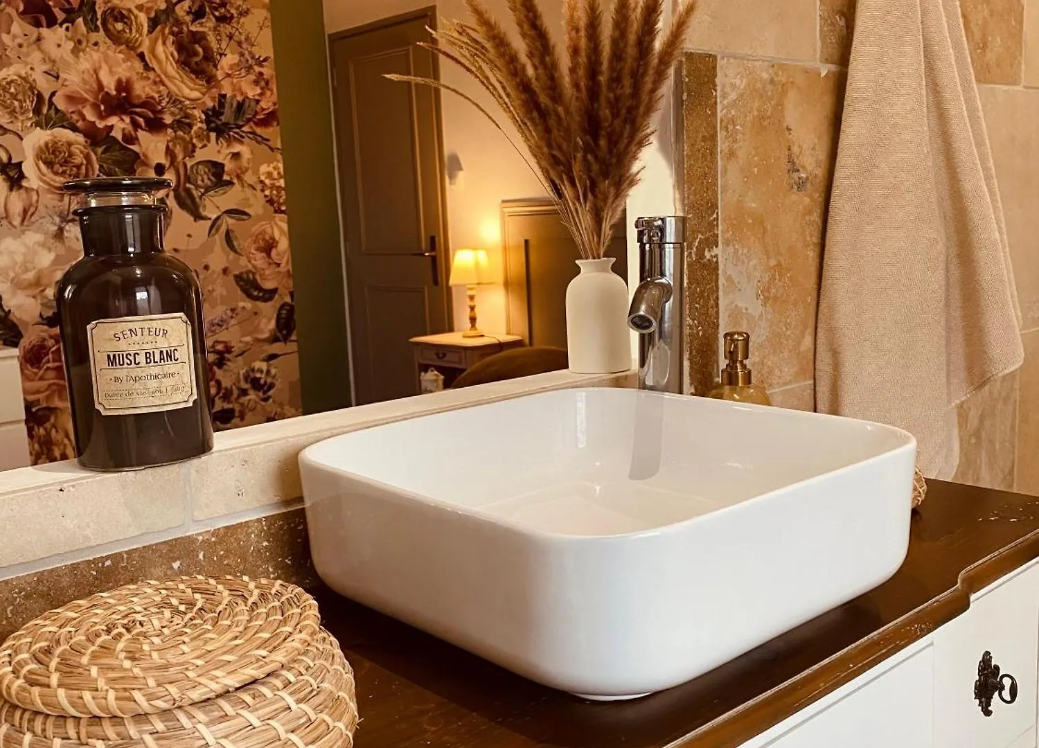 Mas Belvega Bed & Breakfast La Baume-de-Transit